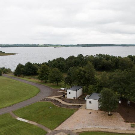 Lakescape - Waterfront Self- Catering Cabins إيننيسكيلن المظهر الخارجي الصورة
